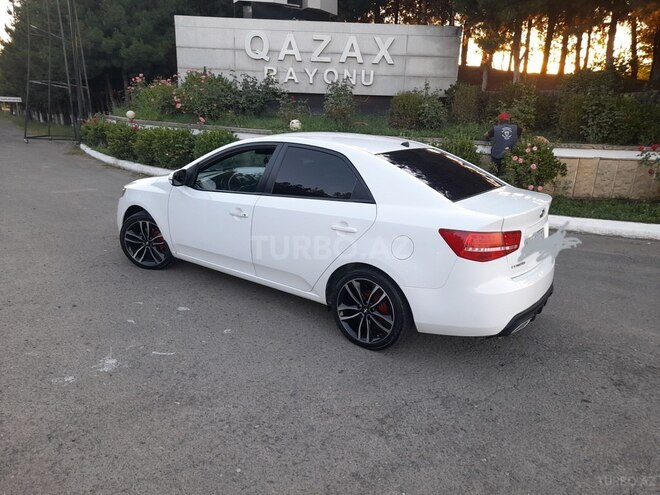 Kia Cerato-4