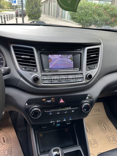 Hyundai Tucson-17