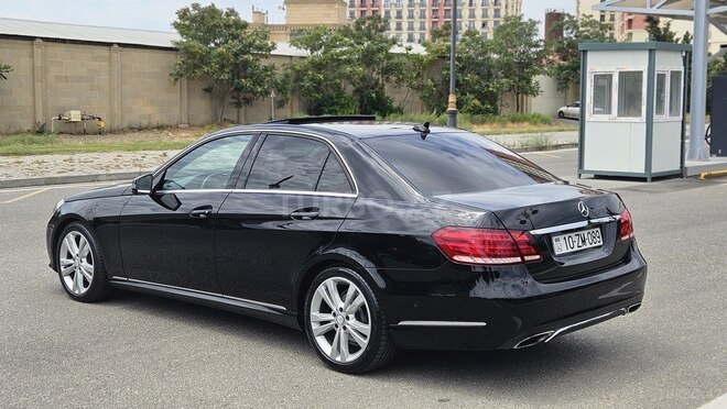 Mercedes E 220 d 2014, 251,600 km - 2.1 л - Bakı