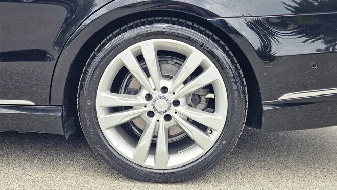 Mercedes E 220 d 2014, 251,600 km - 2.1 л - Bakı