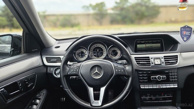 Mercedes E 220 d 2014, 251,600 km - 2.1 л - Bakı