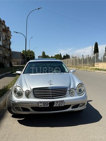 Mercedes E 320 2002, 249,000 km - 3.2 l - Gəncə