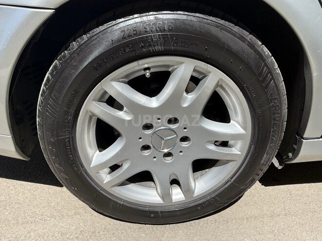Mercedes E 320 2002, 249,000 km - 3.2 l - Gəncə