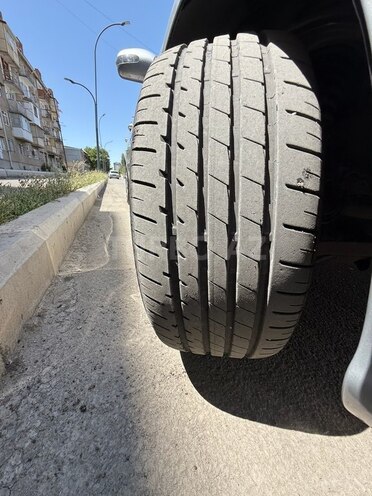 Mercedes E 320 2002, 249,000 km - 3.2 l - Gəncə