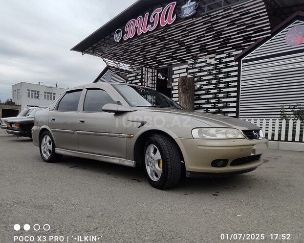 Opel Vectra-5