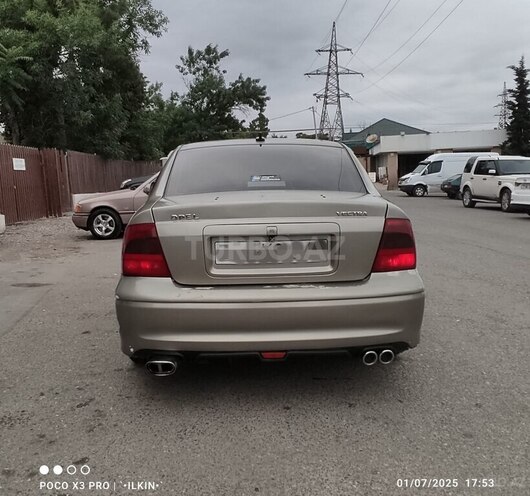 Opel Vectra-4