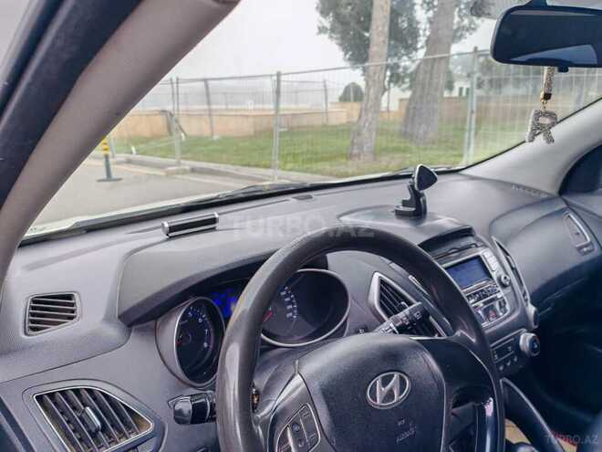Hyundai ix35 2012, 320,000 km - 2.0 l - Bakı