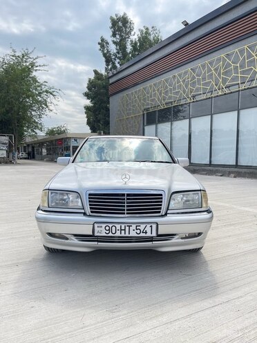 Mercedes C 200 1997, 357,000 km - 2.0 л - Salyan
