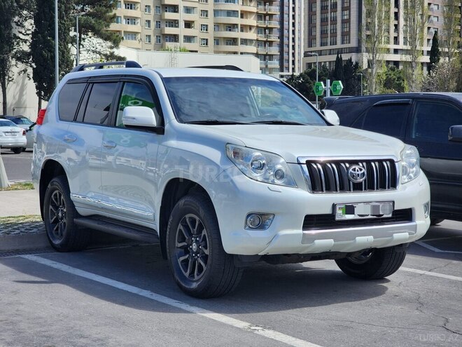 Toyota Land Cruiser Prado-3