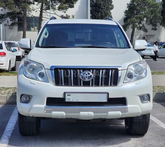 Toyota Land Cruiser Prado-2