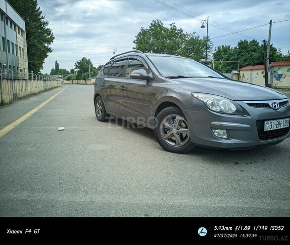 Hyundai i30 2009, 393,000 km - 1.6 л - Bakı