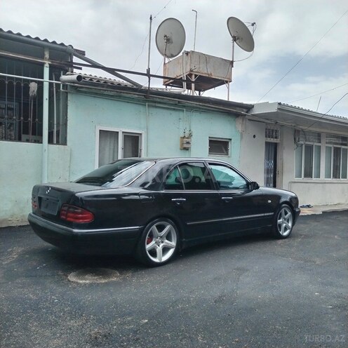 Mercedes E 240 1998, 306,000 km - 2.4 l - Gəncə