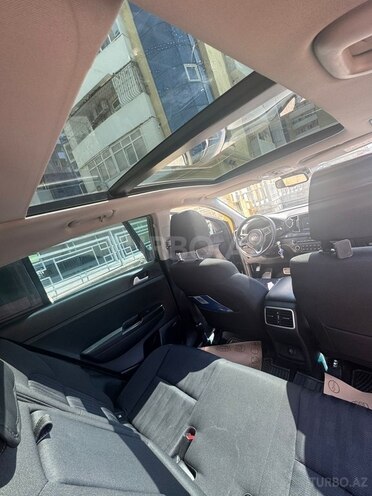 Kia Sportage 2017, 102,556 km - 2.0 л - Bakı