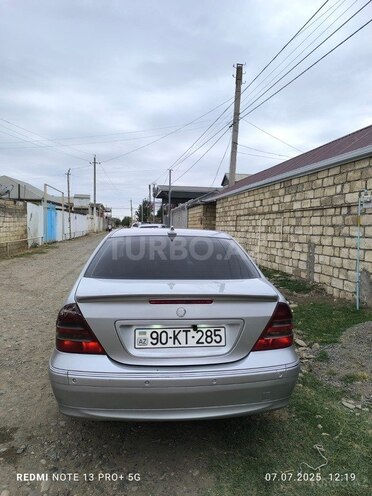 Mercedes C 200 d 2001, 455,343 km - 2.2 l - Biləsuvar