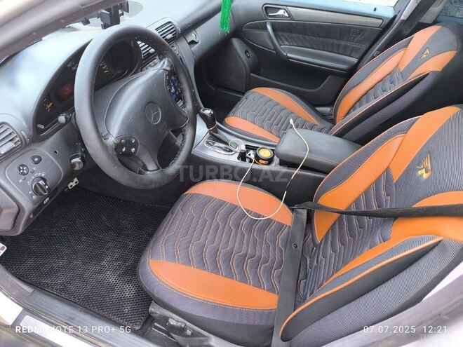 Mercedes C 200 d 2001, 455,343 km - 2.2 l - Biləsuvar