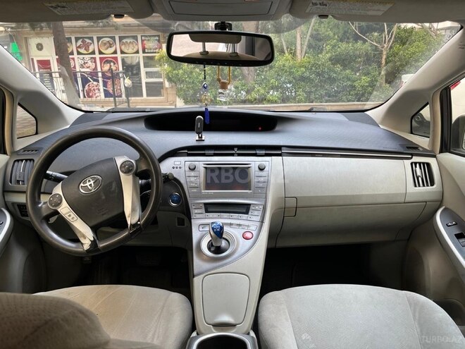 Toyota Prius 2013, 246,211 km - 1.8 л - Bakı