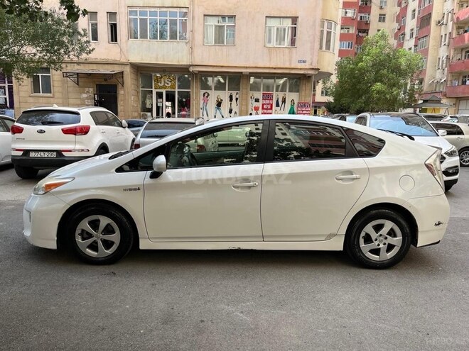 Toyota Prius 2013, 246,211 km - 1.8 л - Bakı