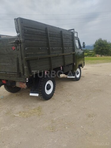 UAZ 3303 1987, 250,146 km - 2.5 l - Astara