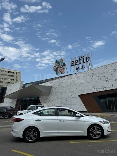 Hyundai Elantra 2016, 108,000 km - 2.0 l - Bakı