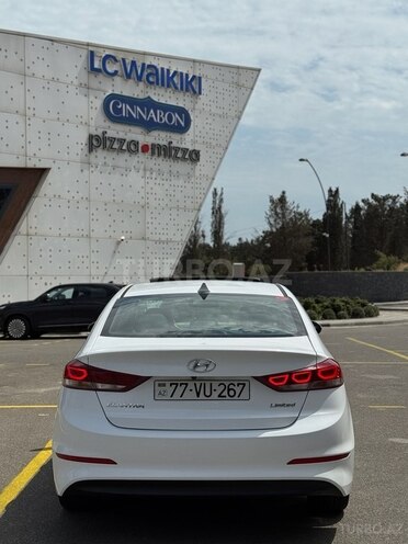 Hyundai Elantra 2016, 108,000 km - 2.0 l - Bakı