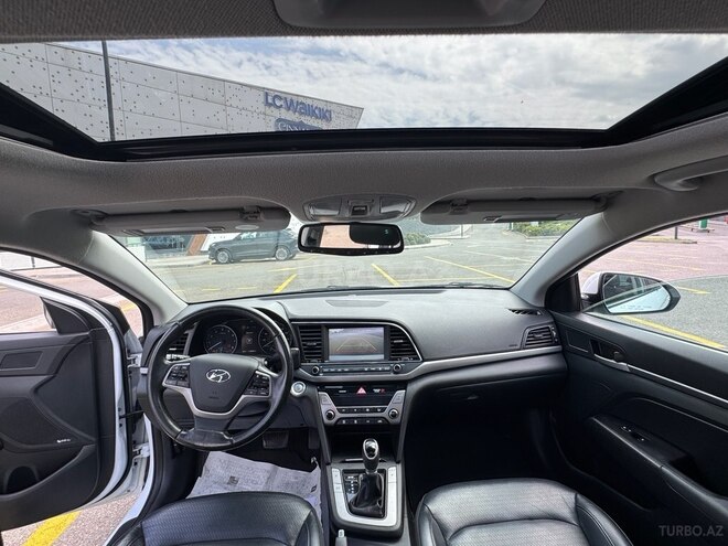 Hyundai Elantra 2016, 108,000 km - 2.0 l - Bakı