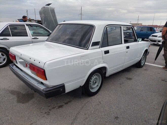 LADA (VAZ) 2107-3
