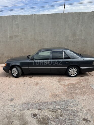 Mercedes E 200 1994, 700,000 km - 2.0 l - Bakı