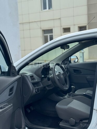 Chevrolet Cobalt-10