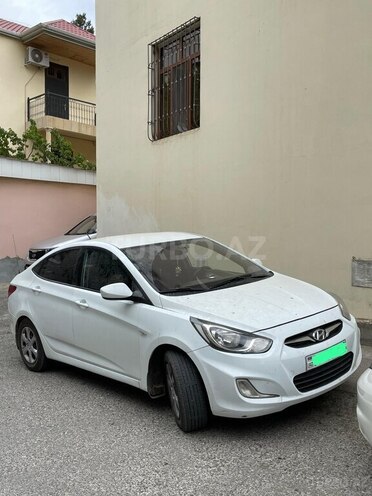 Hyundai Accent 2013, 280,000 km - 1.6 l - Bakı