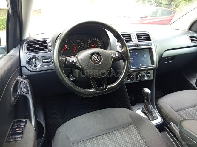 Volkswagen Polo 2019, 116,700 km - 1.6 l - Bakı