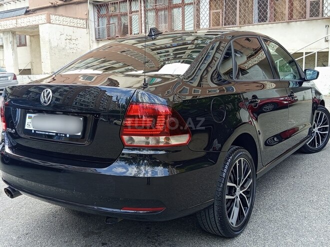 Volkswagen Polo 2019, 116,700 km - 1.6 l - Bakı