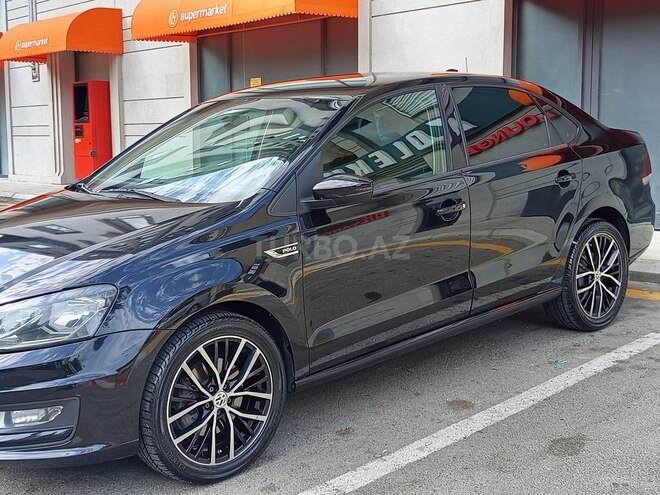 Volkswagen Polo 2019, 116,700 km - 1.6 l - Bakı