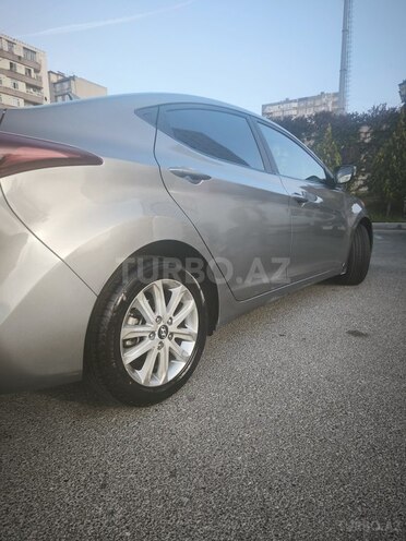Hyundai Elantra 2014, 175,418 km - 1.8 l - Bakı