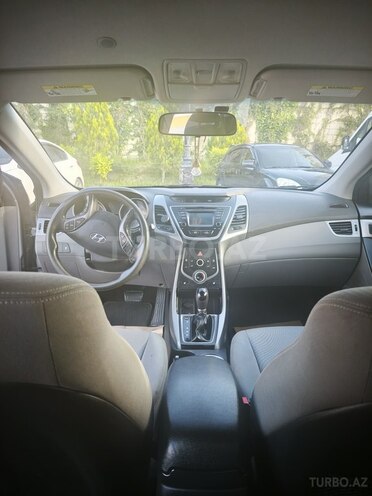 Hyundai Elantra 2014, 175,418 km - 1.8 l - Bakı
