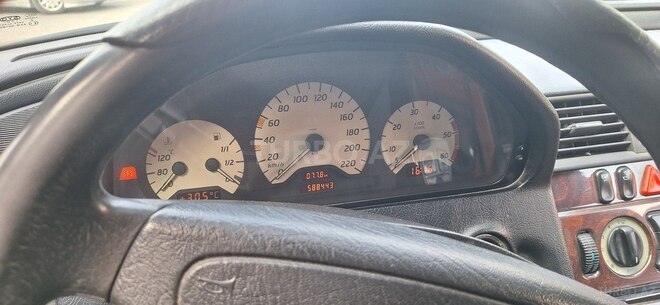 Mercedes C 220 2000, 588,443 km - 2.2 l - Bakı