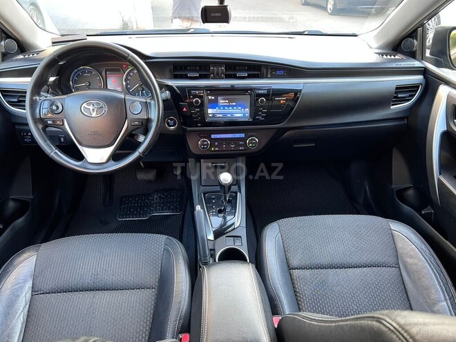 Toyota Corolla 2013, 196,000 km - 1.6 l - Bakı