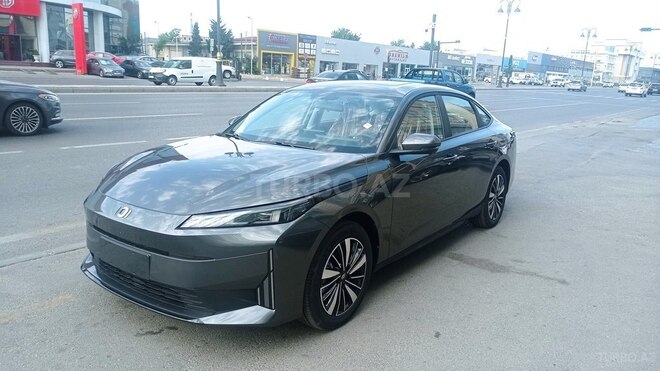 Changan Qiyuan A05 2025, 0 km - 1.5 l - Bakı