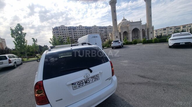 Toyota Corolla 2006, 348,700 km - 1.4 l - Bakı