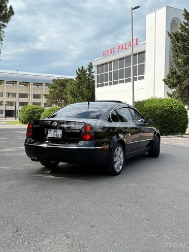 Volkswagen Passat 2003, 211,428 km - 1.8 l - Sumqayıt