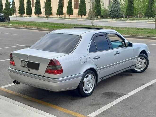 Mercedes C 250 d 1995, 395,214 km - 2.5 l - Sumqayıt