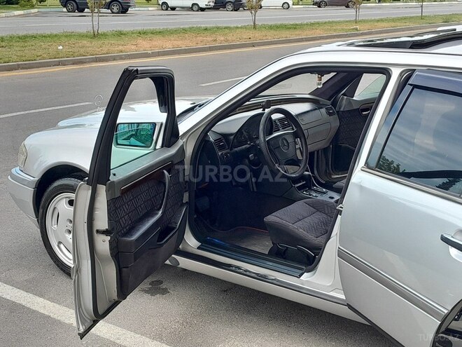 Mercedes C 250 d 1995, 395,214 km - 2.5 l - Sumqayıt