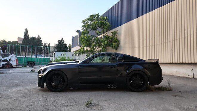 Ford Mustang 2009, 73,000 km - 4.0 л - Bakı