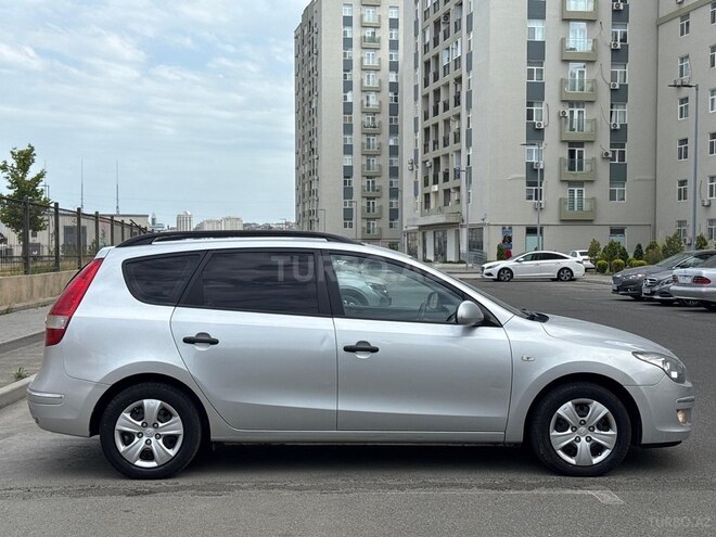 Hyundai i30 2009, 268,000 km - 1.6 l - Bakı