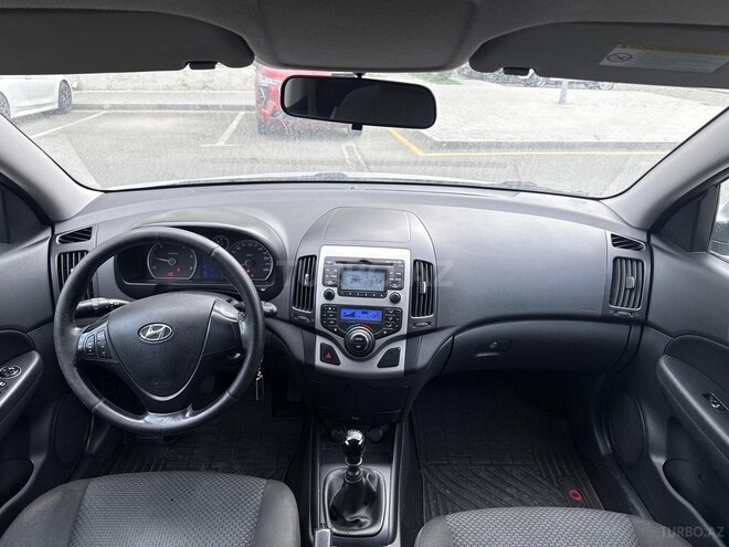 Hyundai i30 2009, 268,000 km - 1.6 l - Bakı