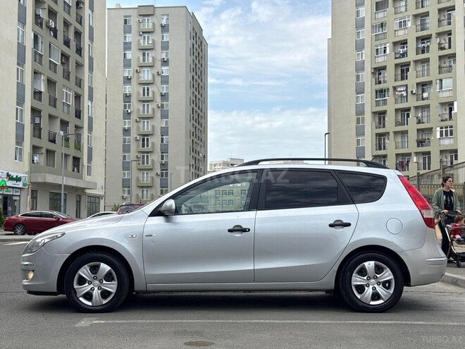 Hyundai i30 2009, 268,000 km - 1.6 l - Bakı