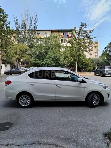 Mitsubishi Attrage 2014, 233,000 km - 1.2 l - Bakı