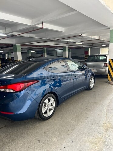 Hyundai Elantra 2015, 240,187 km - 1.8 l - Bakı