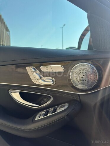 Mercedes C 300 4MATIC 2014, 220,000 km - 2.0 l - Bakı