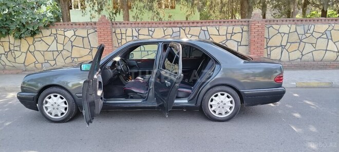Mercedes E 230 1996, 342,312 km - 2.3 l - Ağstafa