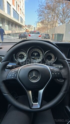 Mercedes E 250 2015, 235,000 km - 2.2 l - Bakı